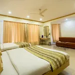 Garden Hotel